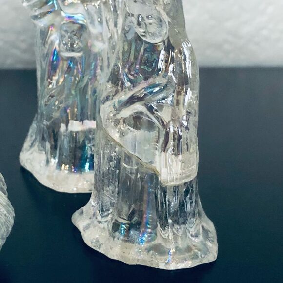 Vintage Iridescent Glass 6-pc Holiday Christmas Nativity Set - Picture 7 of 8